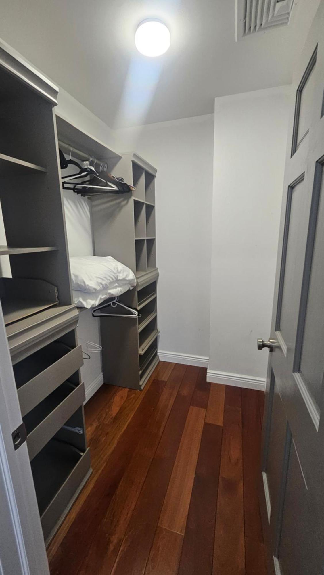 Luxury Hotel-Style Room In Queens, New York Eksteriør bilde